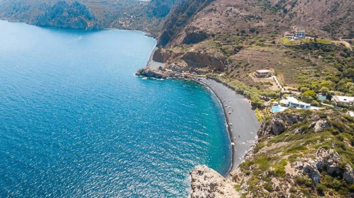 sakız adası volkanik plaj