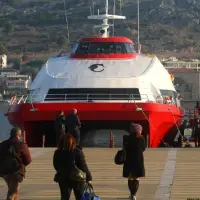 Çeşme Limanı Sakız Adası Hızlı Katamaran Seferi - Markella Travel